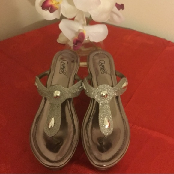 Carlos Santana Silver Sandals - Picture 2 of 4